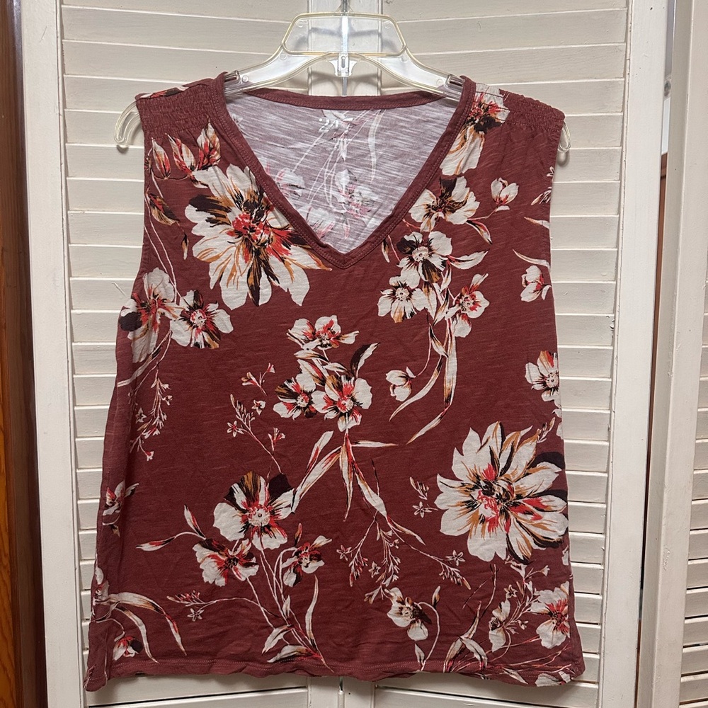Maurices Red Cream Sleeveless Muscle Tee